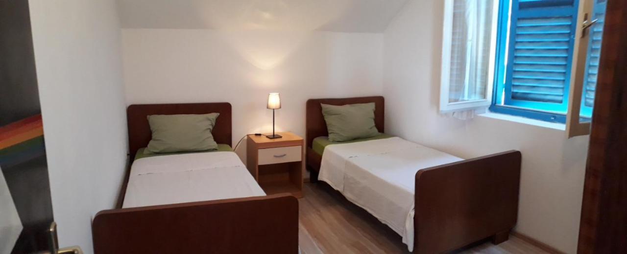 Apartments Gorka Vodice Exterior photo